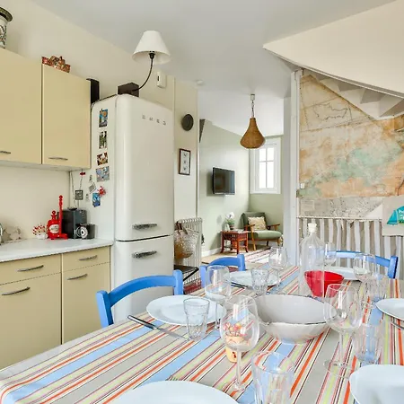 50m De La Du Prieure - Maison De Pour 6 *